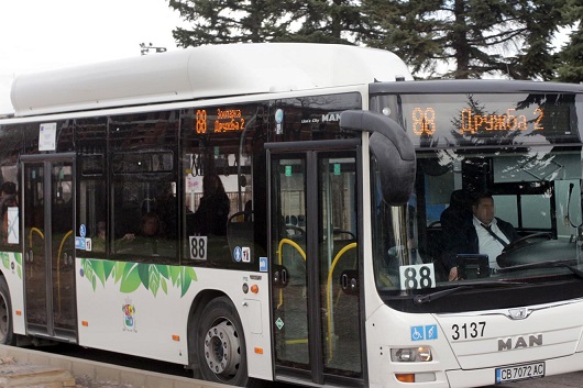 Променени автобусни линии в София заради ремонт Те са по линии 88, 69, 70, 123, 111, 413, има и закрити спирки. Следвай ме - Общество