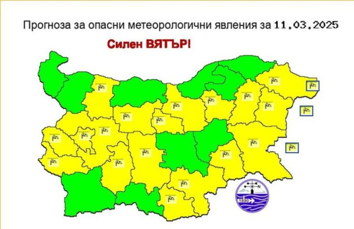 Жълт код за силен вятър в 18 области Следвай ме - Общество