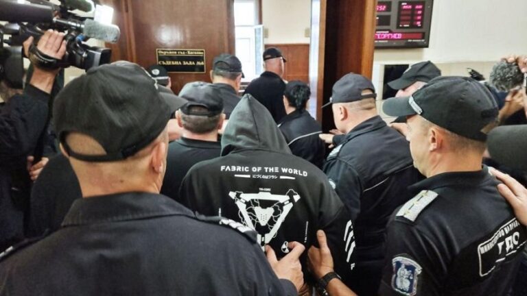 Удушена в бидон, протест и оставки (ОБЗОР+ГАЛЕРИЯ) Удушена в бидон, протест и оставки (ОБЗОР+ГАЛЕРИЯ)