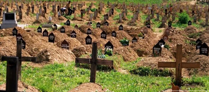 Разкритие: Ловен туризъм по хора по време на обсадата на Сараево Извратени богаташи плащали по 88 000 паунда, за да стрелят дори „на месо“, те са били от Италия, Канада, Русия и САЩ Следвай ме - Общество